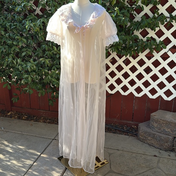 Vintage Val Mode Lingerie baby pink Sheer Ruffle Puff/lace Sleeve Duster Robe - Picture 3 of 9